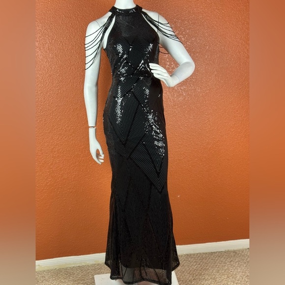 MISS ORD Cold Shoulder Beads Chain Cocktail Dress Size Small.  D46 - Picture 16 of 17